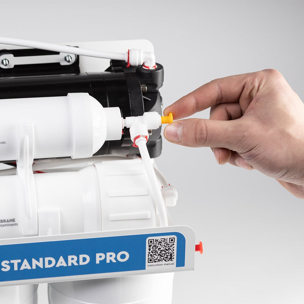 Standard PRO avec pompe et minéralisation MO550MPECOSTD — Préparation du raccord jaune